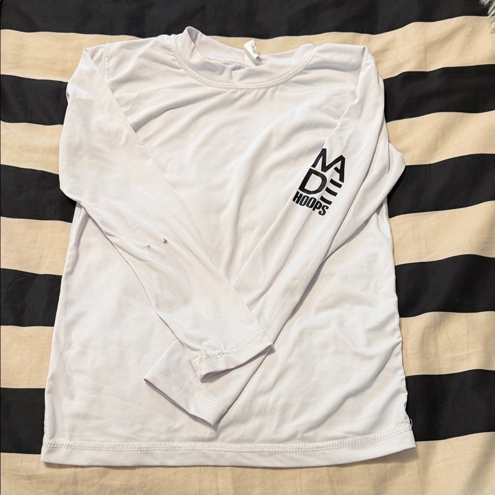 BEST OFFER Madehoops White Long Sleeve compression Shirt
Youth medium